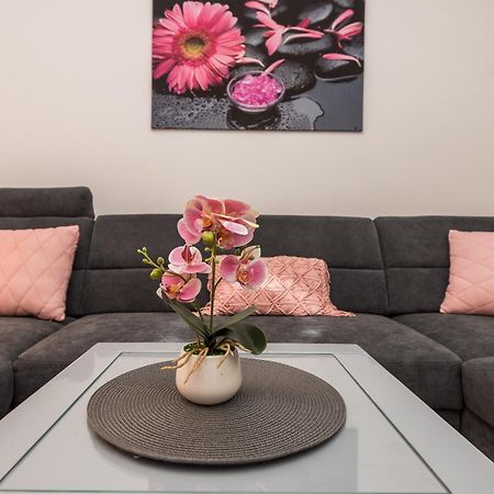 Villa Jana Luxury Apartments Novalja Room photo