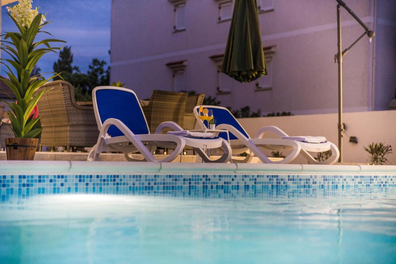 Villa Jana Luxury Apartments Novalja Exterior photo