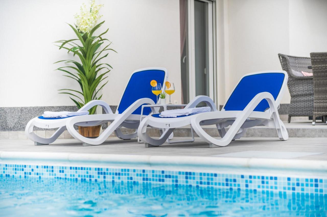 Villa Jana Luxury Apartments Novalja Exterior photo