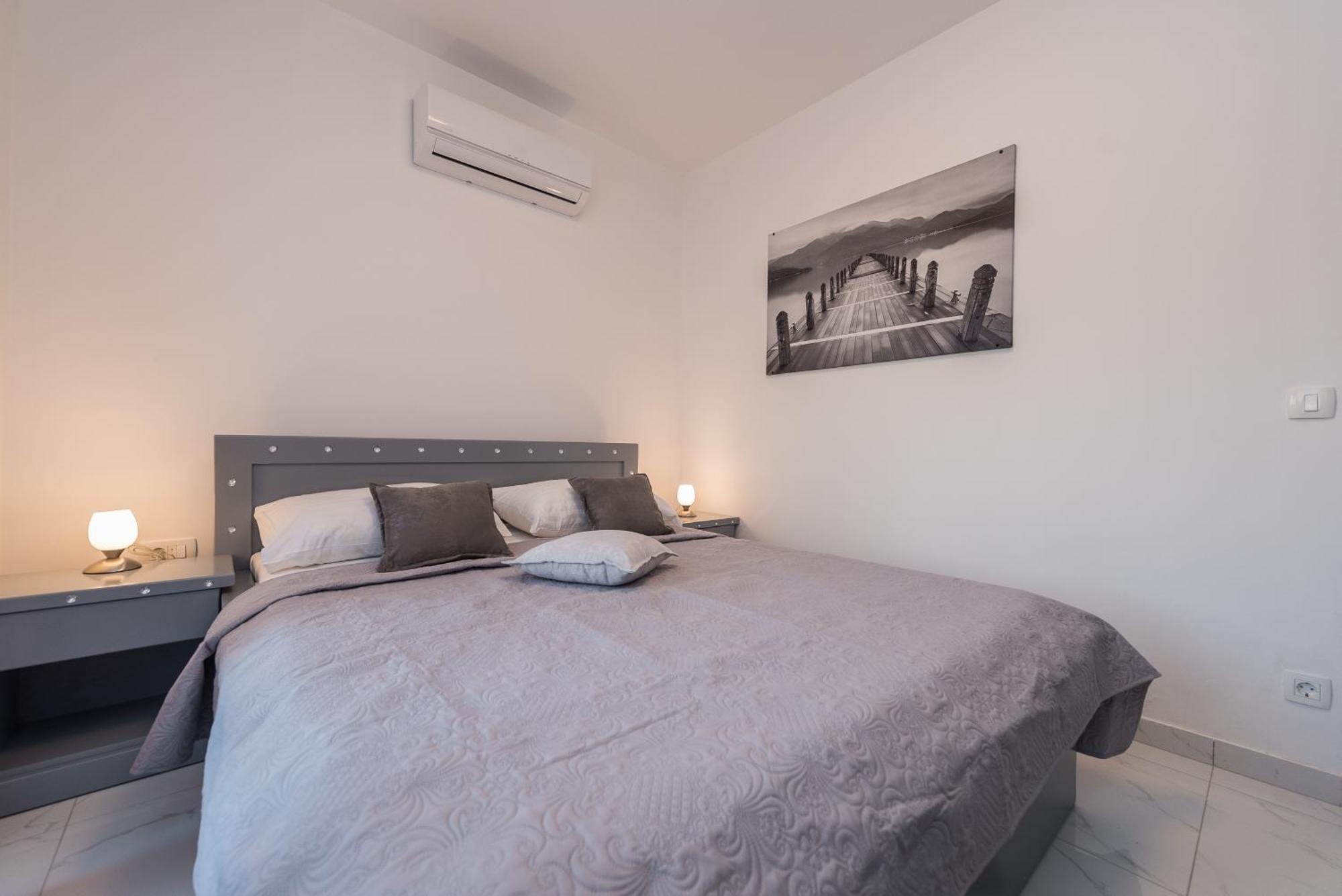 Villa Jana Luxury Apartments Novalja Room photo